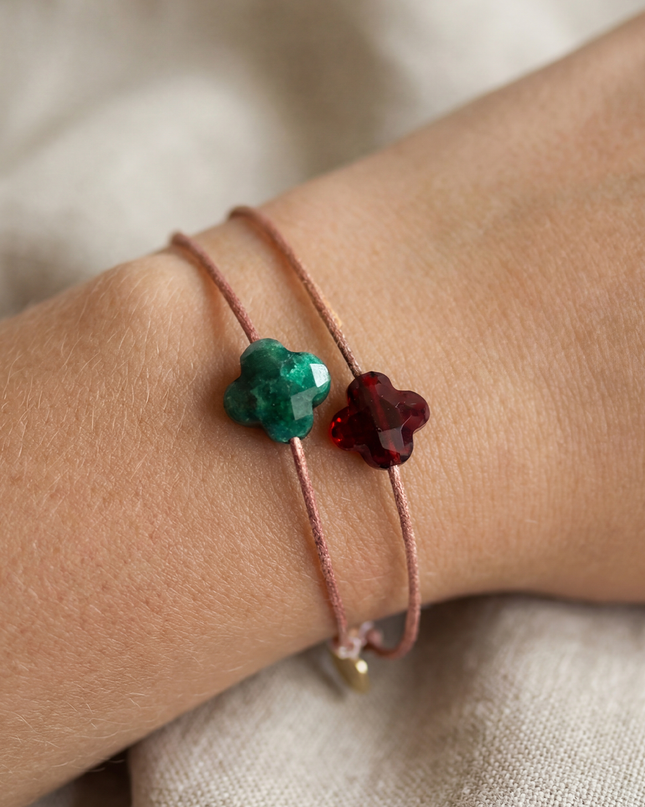 Petit Comité Armband Geboortesteen Mei Smaragd