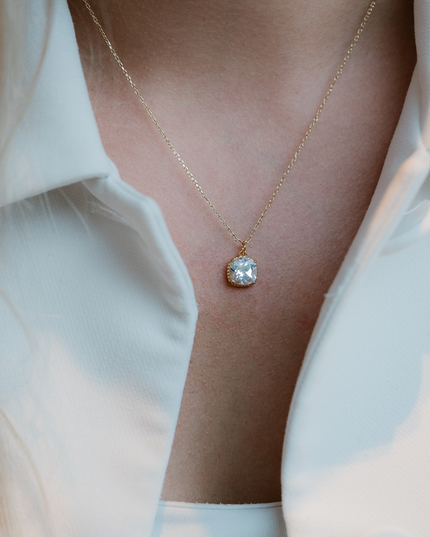 Petit Comité Geboortesteen Ketting april kristal