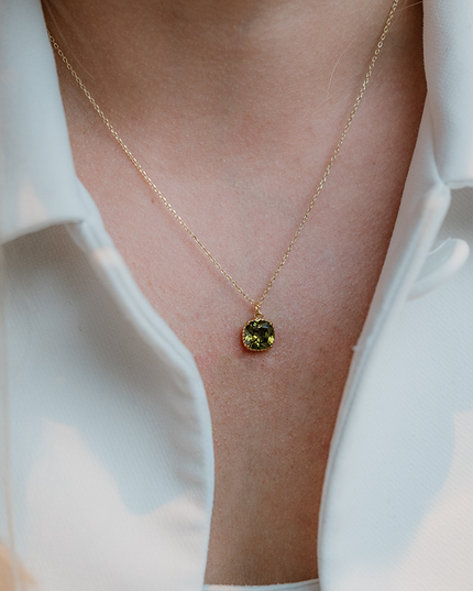 Petit Comité Geboortesteen Ketting augustus peridoot