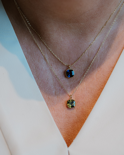 Petit Comité Geboortesteen Ketting september saffier