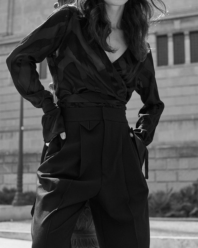 DARING VEST