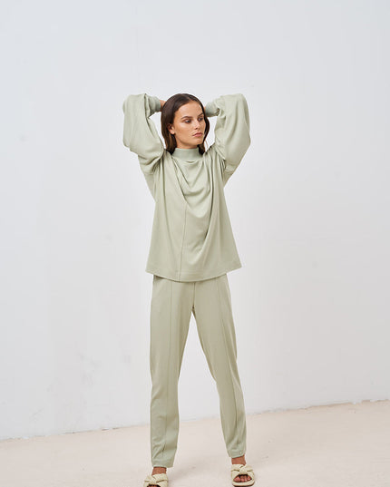 TRAVEL PANTS