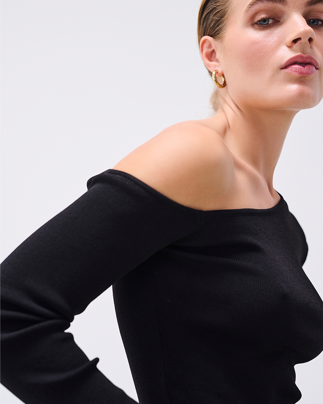 TENDER TOP